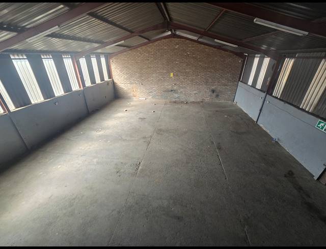 264M² WAREHOUSE TO LET IN ANDERBOLT